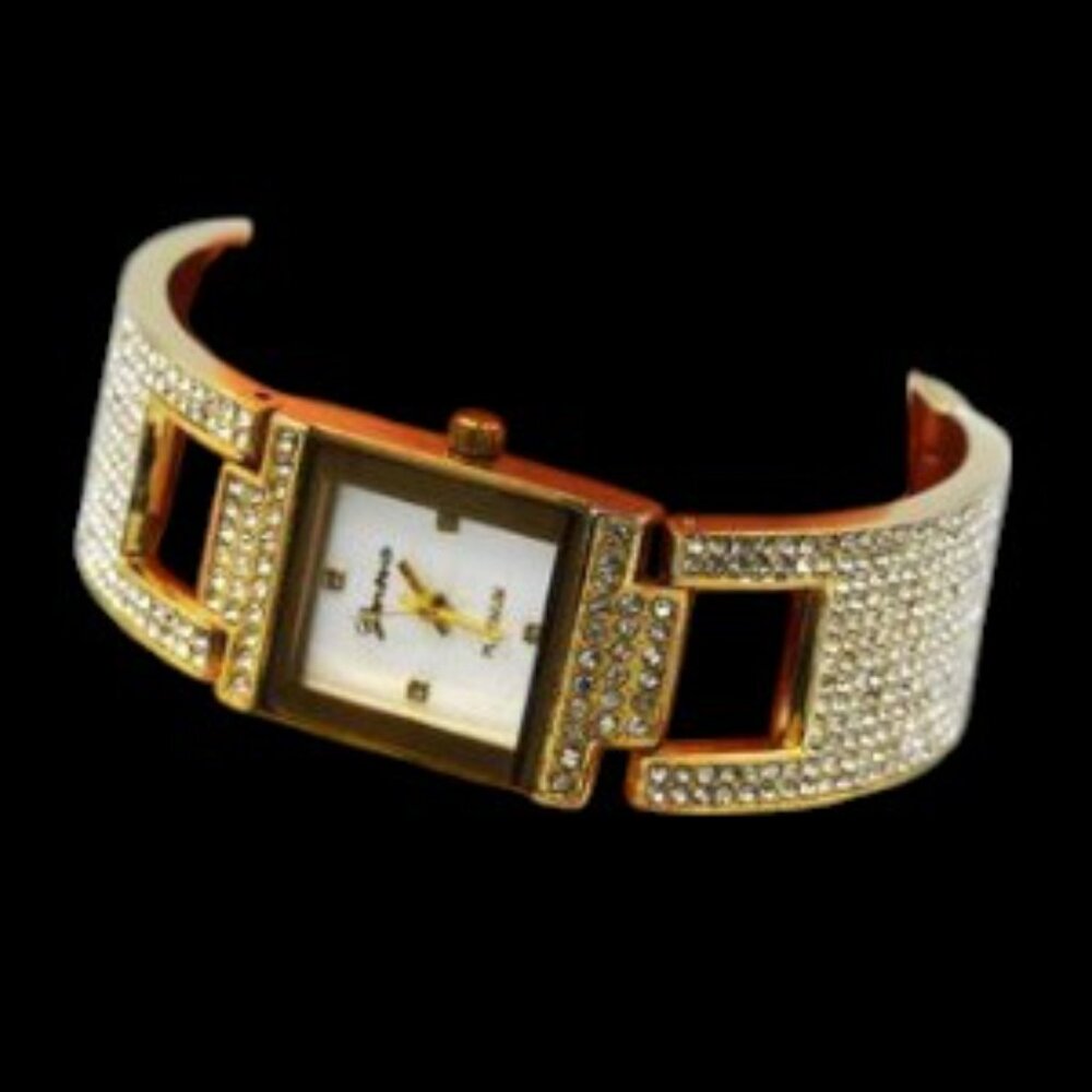 Vintage Geneva Platinum Rhinestone Bracelet Wristwatch